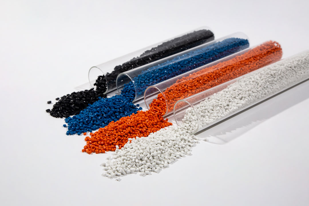 氟塑料和氟橡膠是有本質(zhì)區(qū)別滴